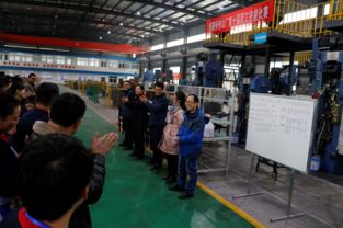 華東冶金超硬所粉冶廠工會成功舉辦第十屆職工技能競賽暨技術交流活動